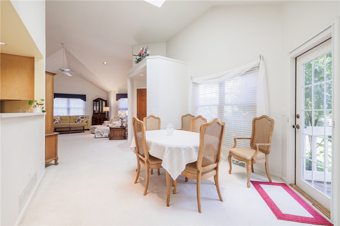 17 Fairvale Drive Perinton, NY 14526 - Photo 12 of 41