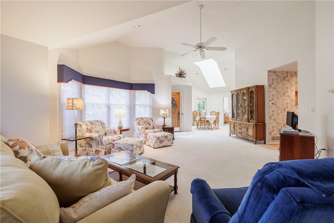 17 Fairvale Drive Perinton, NY 14526 - Photo 8 of 41