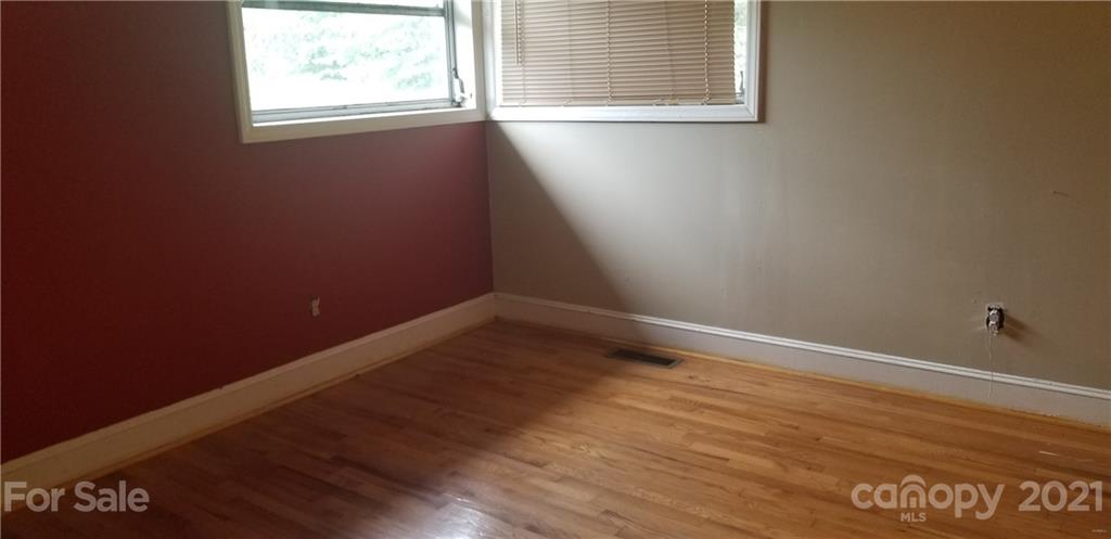 1642 Amity Church Road Denver, NC 28037 - Photo 22 of 35 Gallery Image 22