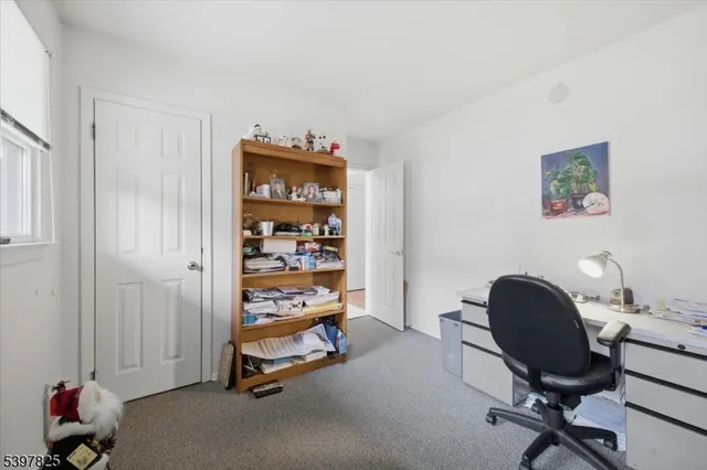 $459,900 | 159 Sunrise Terrace, Washington, NJ 07882