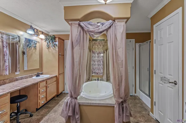 $327,000 | 9450 Bueche Road, Erwinville, LA 70729