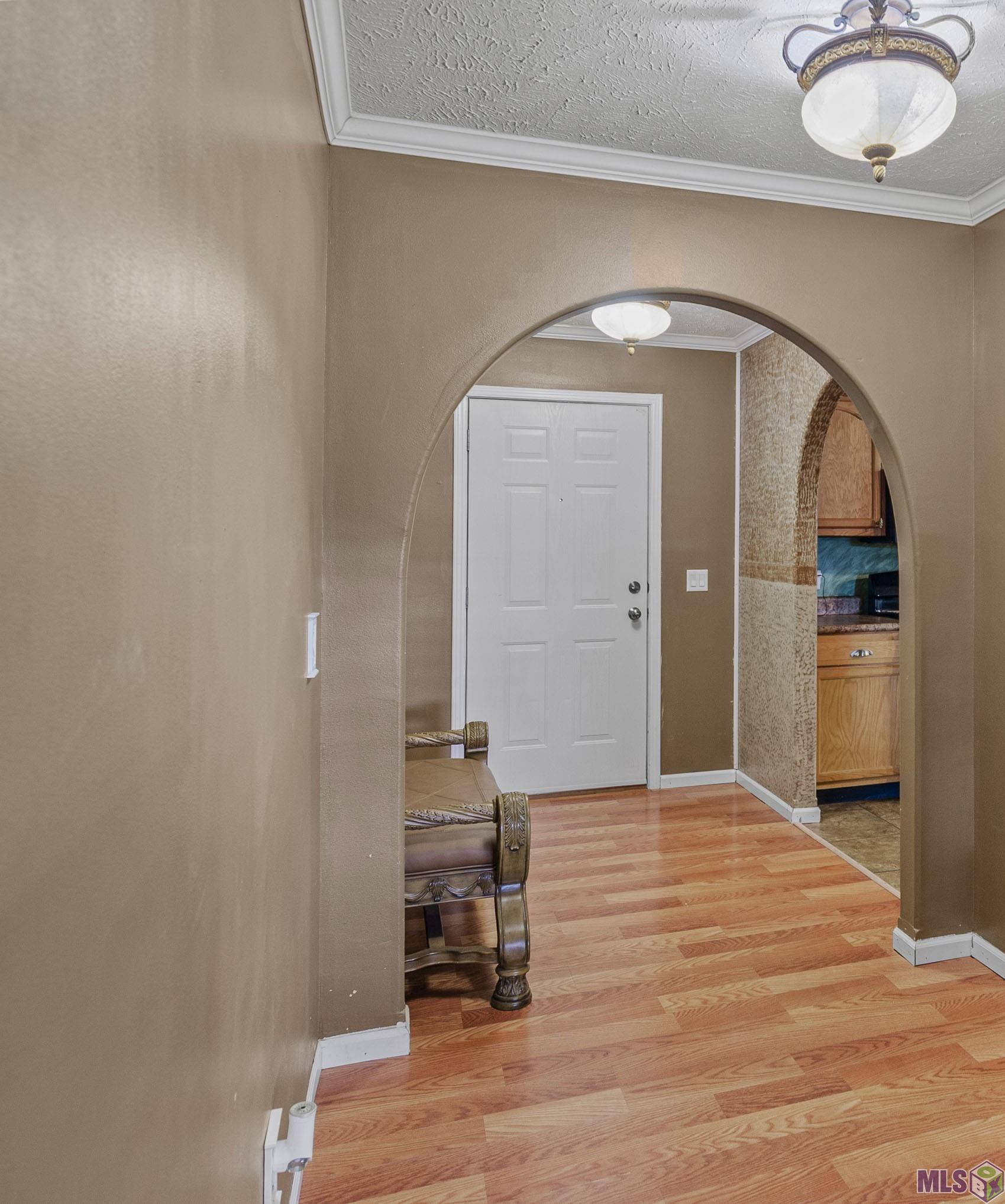 9450 Bueche Road Erwinville, LA 70729 - Photo 6 of 27 Foyer