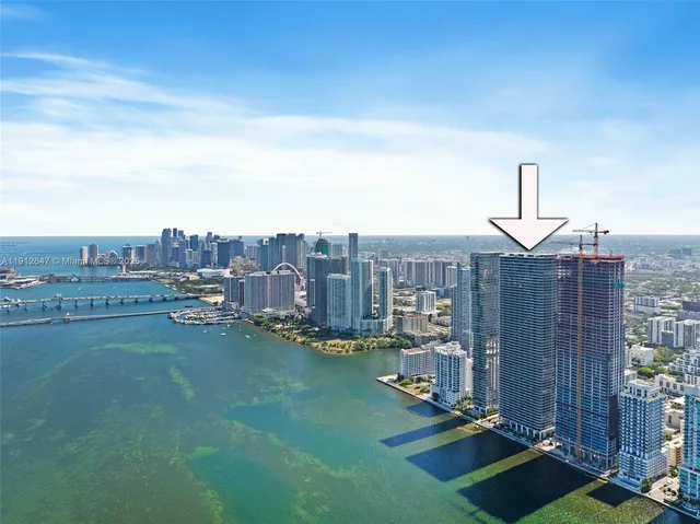 $9,500 | 700 Northeast 24th Street, Unit 5606, Miami, FL 33137