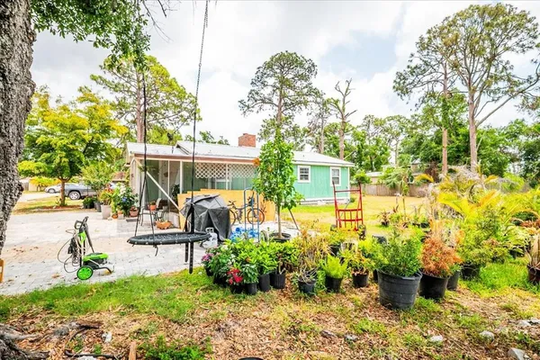 $349,900 | 4922 18th Street East, Bradenton, FL 34203
