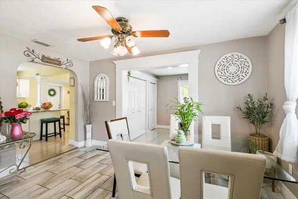 $349,900 | 4922 18th Street East, Bradenton, FL 34203