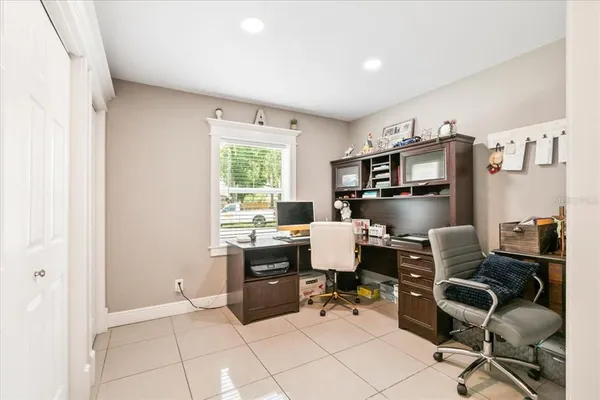 $349,900 | 4922 18th Street East, Bradenton, FL 34203