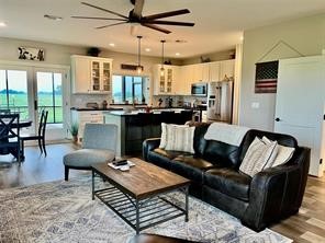 6515 Prihoda Road Fayetteville, TX 78940 - Photo 7 of 32
