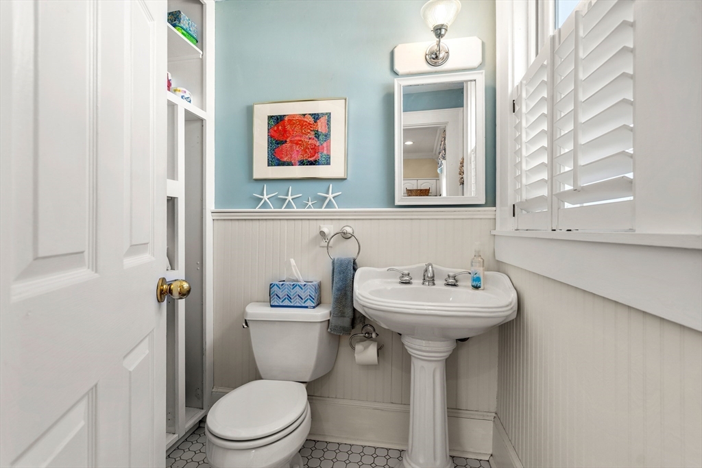 60 Gregory Street, Unit 3 Marblehead, MA 01945 - Photo 12 of 42