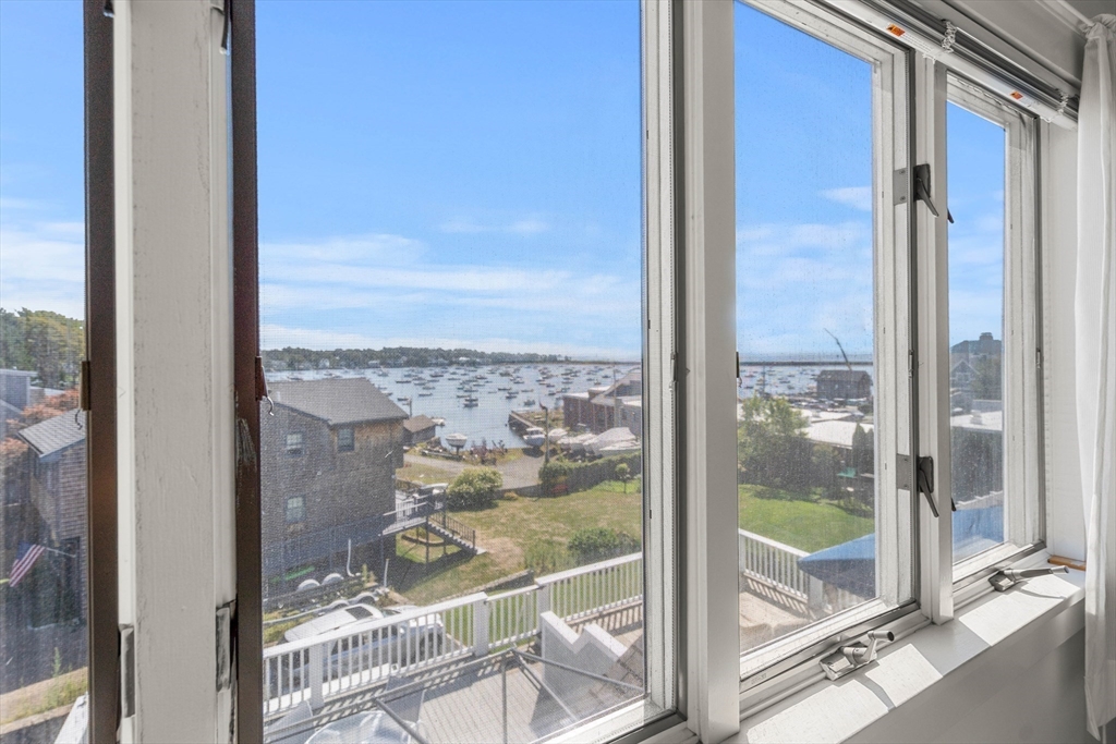 60 Gregory Street, Unit 3 Marblehead, MA 01945 - Photo 15 of 42