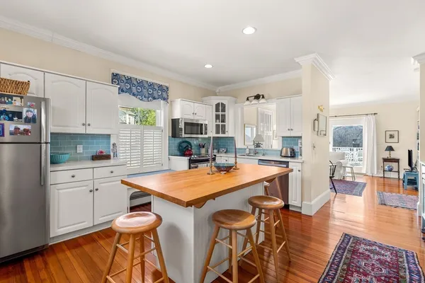 $745,000 | 60 Gregory Street, Unit 3, Marblehead, MA 01945
