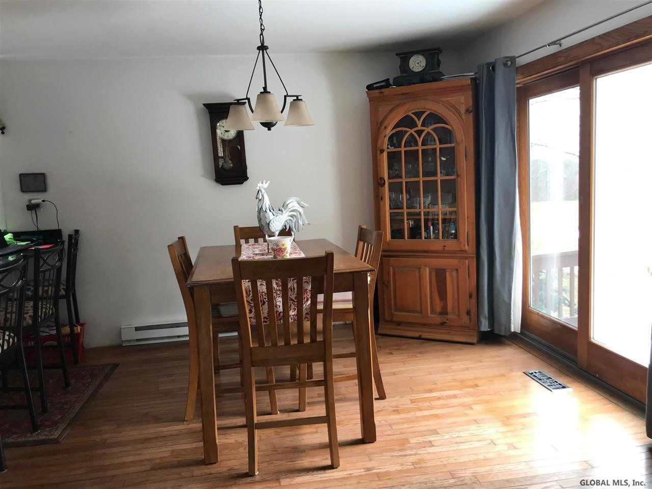 186 Middle Road Altamont, NY 12009 - Photo 13 of 24 Photo 13