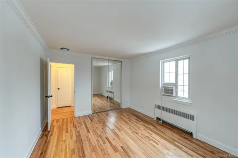 $429,000 | 26 Nathan Hale Drive, Unit 75A, Huntington, NY 11743