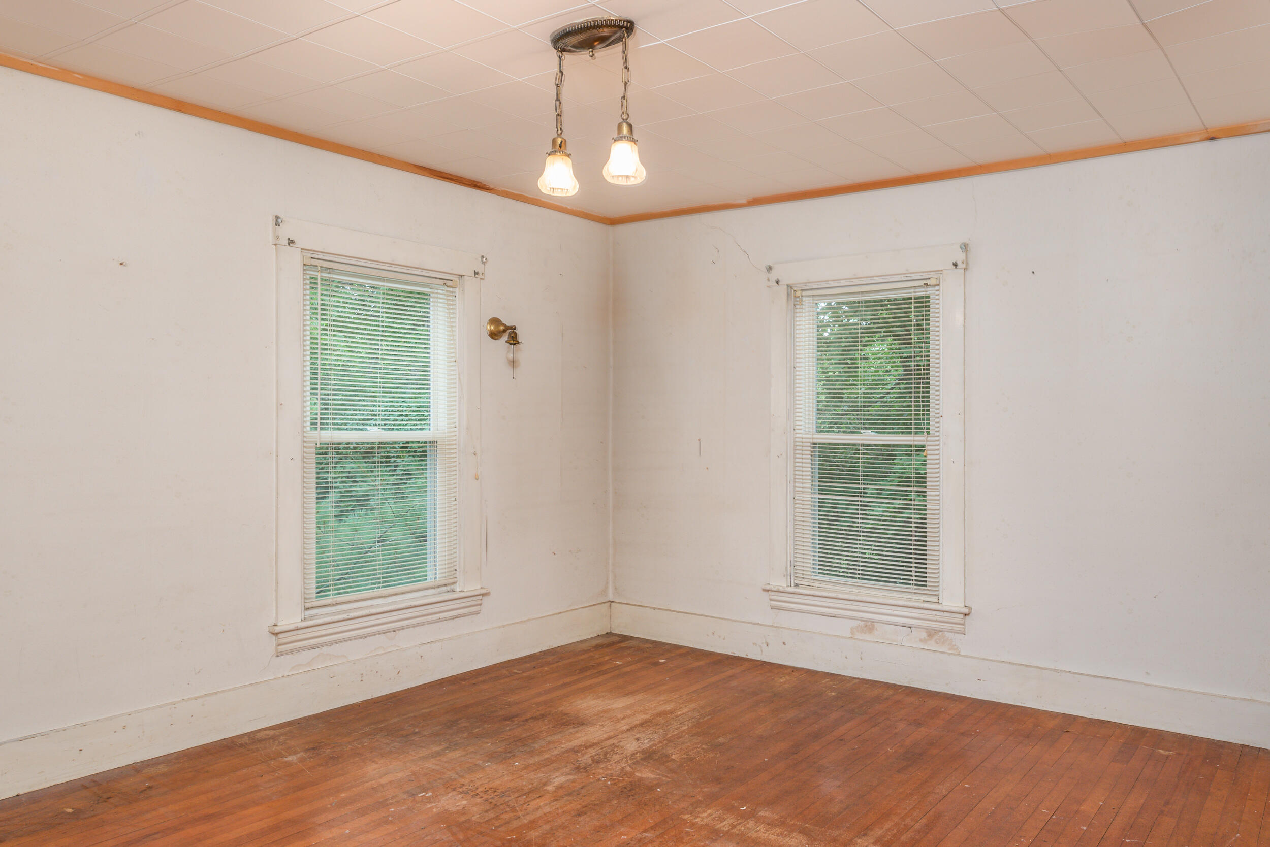 10 Waldoboro Road Washington, ME 04574 - Photo 24 of 38 10 Waldoboro Rd, Washington - Hang Your