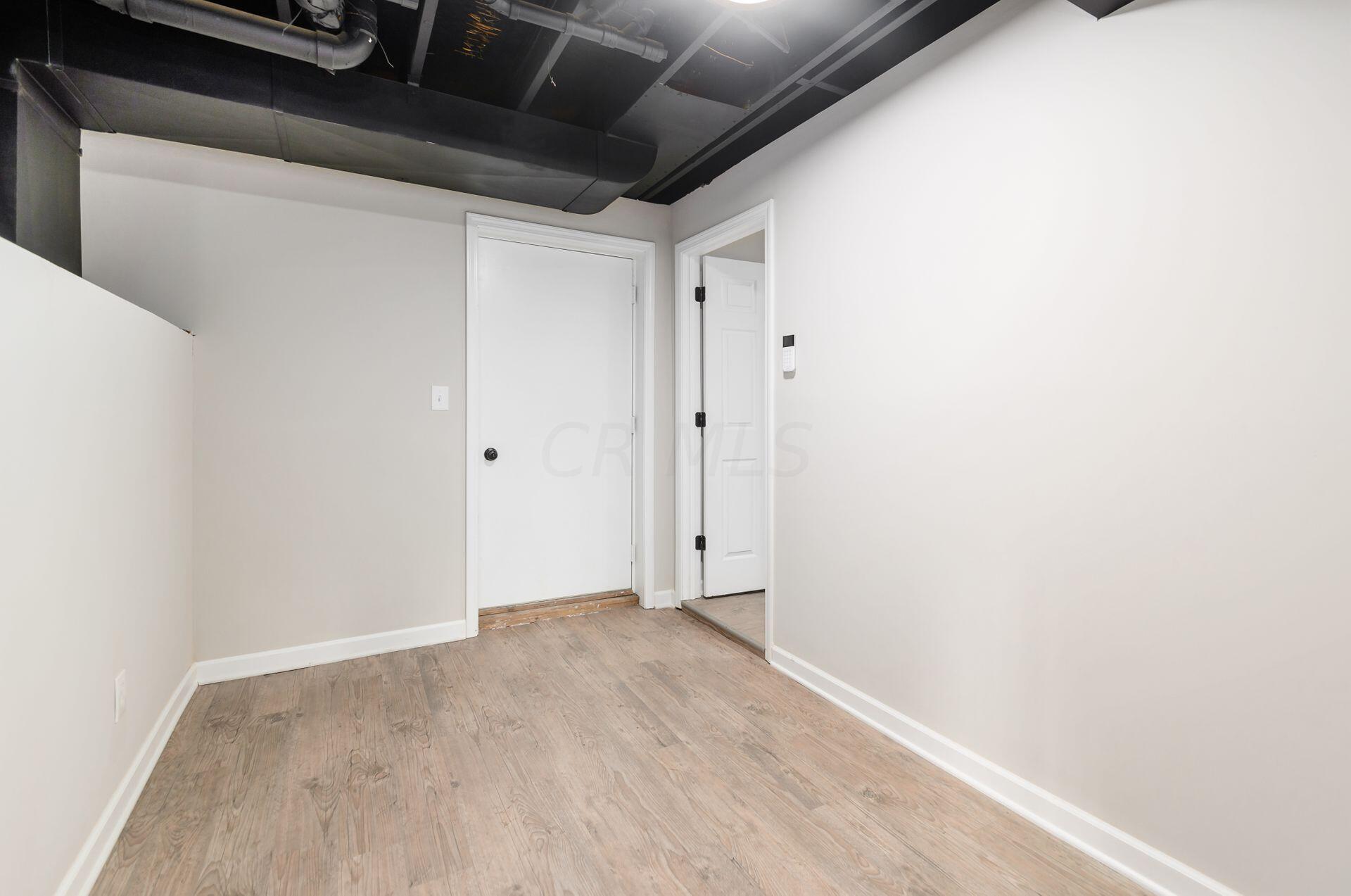 2757 Kenview Road South Columbus, OH 43209 - Photo 28 of 37 Gallery Image 28