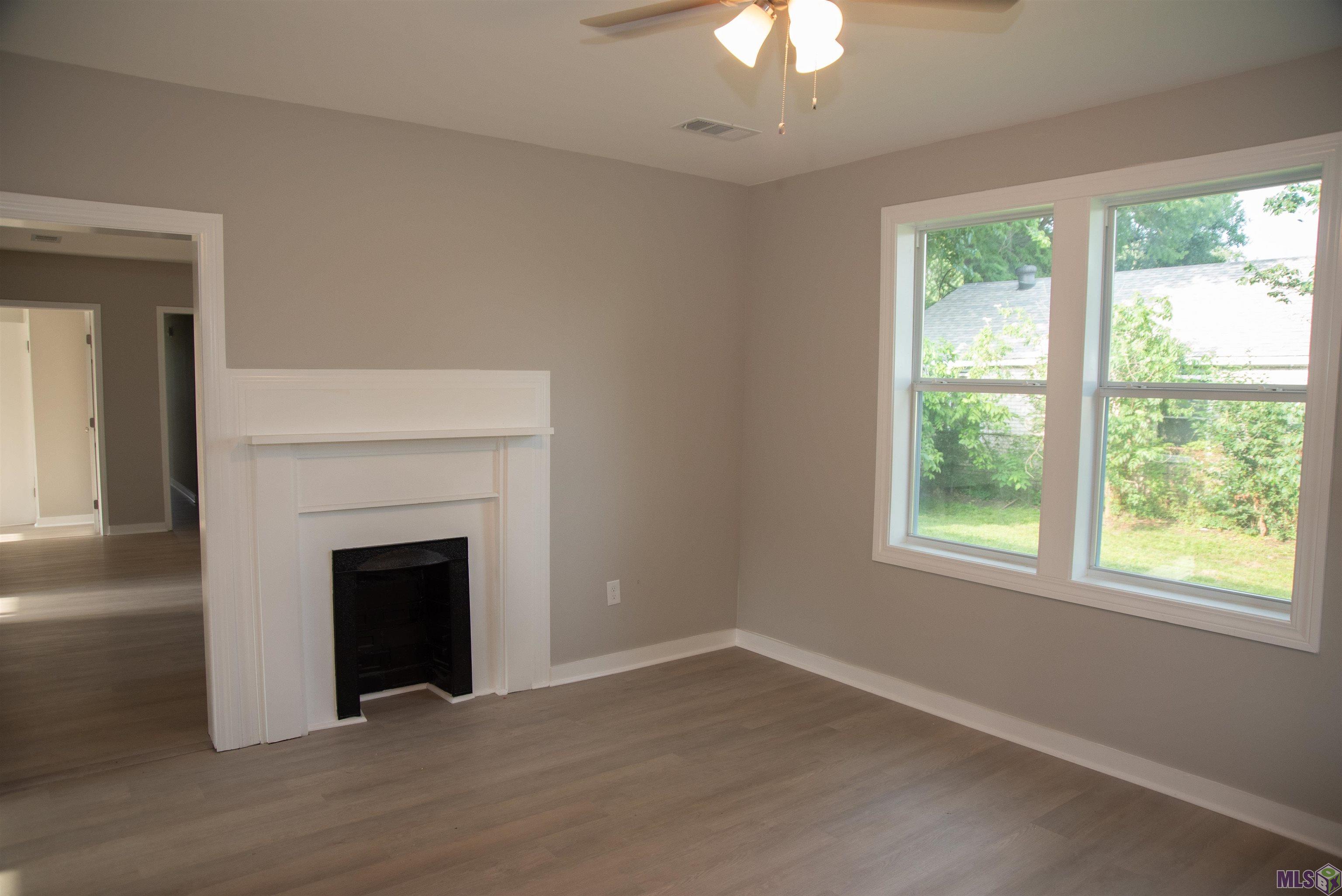 3263 Ozark Street Baton Rouge, LA 70805 - Photo 4 of 18 Gallery Image 4