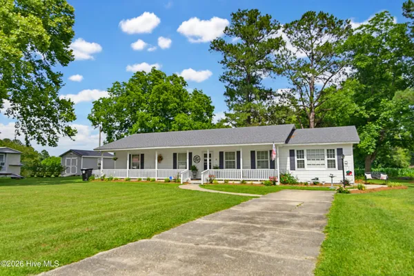 $240,000 | 128 Seals Street, Tabor City, NC 28463