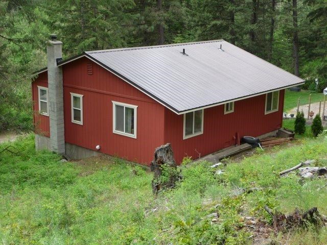 2218 Addy-Gifford Road Addy, WA 99101 - Photo 2 of 11