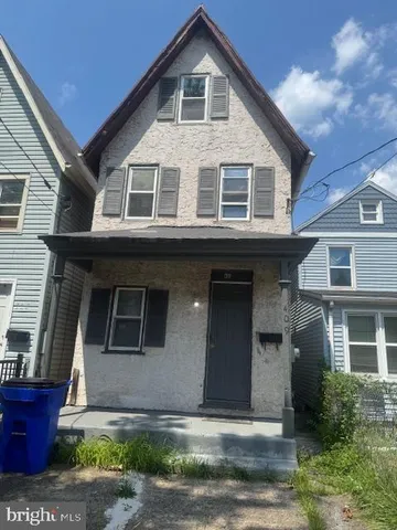 $179,900 | 409 Beech Street, Pottstown, PA 19464