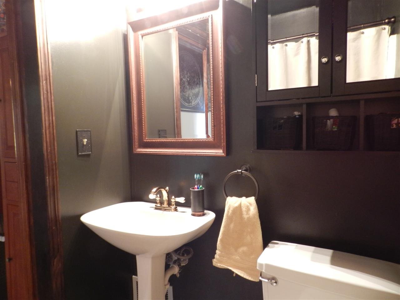 2005 Stringtown Road Evansville, IN 47711 - Photo 11 of 19 Gallery Image 11