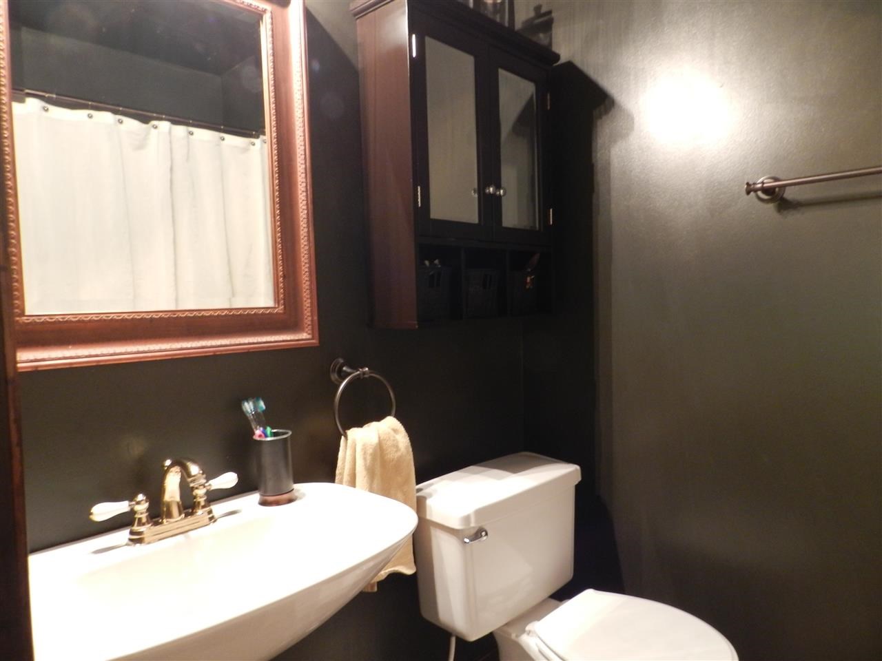 2005 Stringtown Road Evansville, IN 47711 - Photo 12 of 19 Gallery Image 12