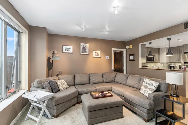 $349,900 | 103 Campau Avenue Northwest, Unit 1911, Grand Rapids, MI 49503