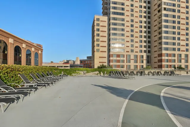 $349,900 | 103 Campau Avenue Northwest, Unit 1911, Grand Rapids, MI 49503