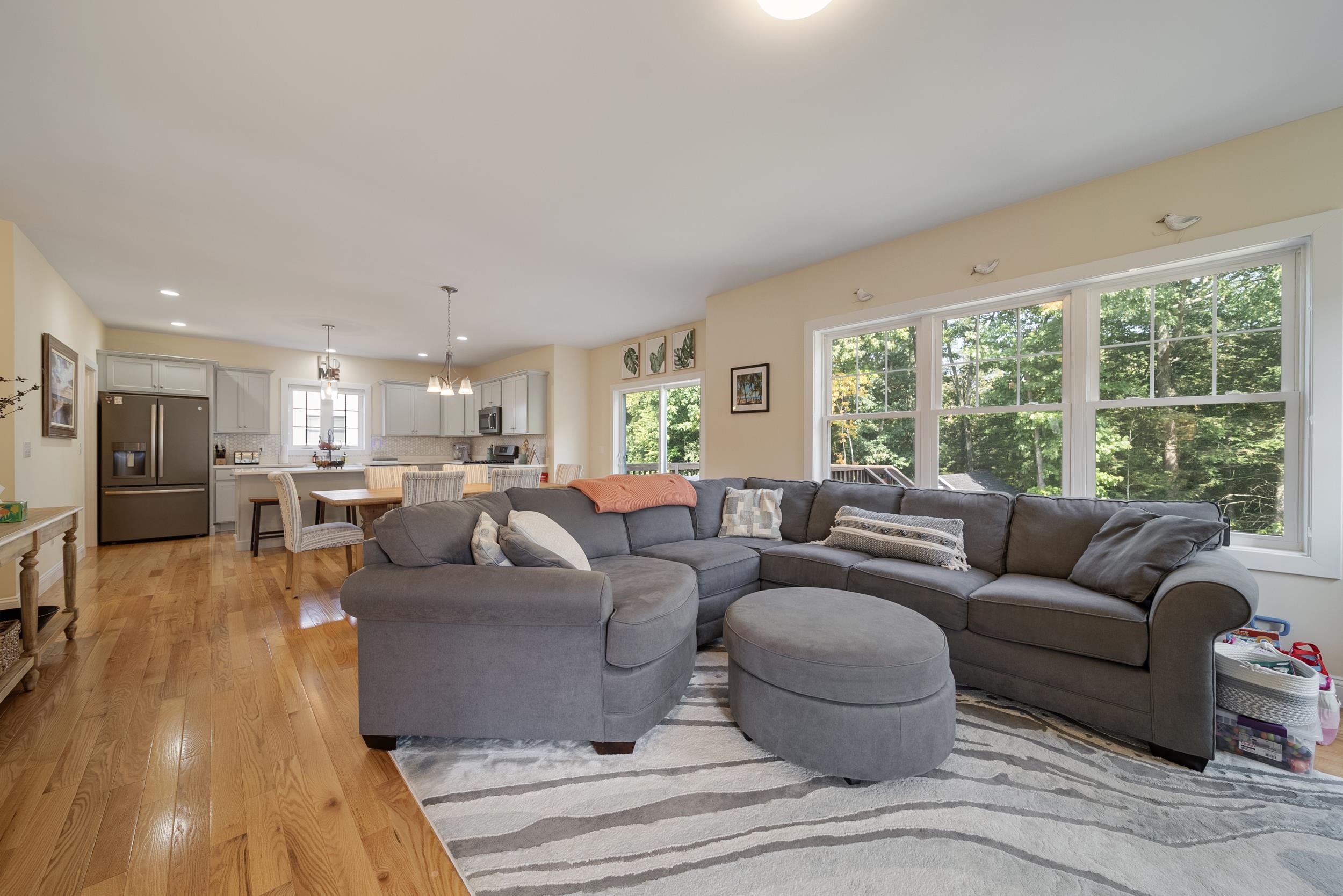 147 Emerald Lane Dover, NH 03820 - Photo 18 of 60