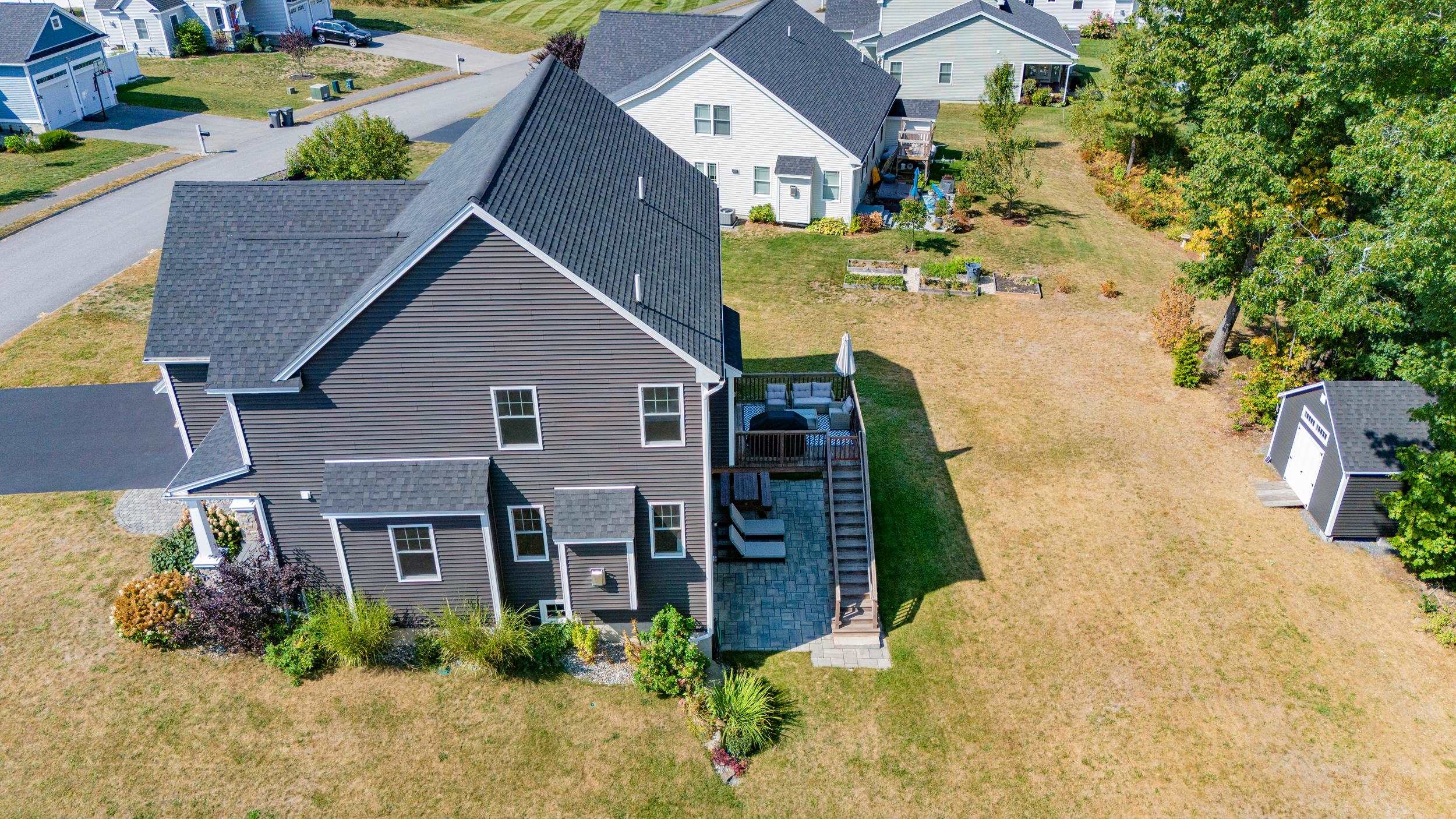 147 Emerald Lane Dover, NH 03820 - Photo 8 of 60