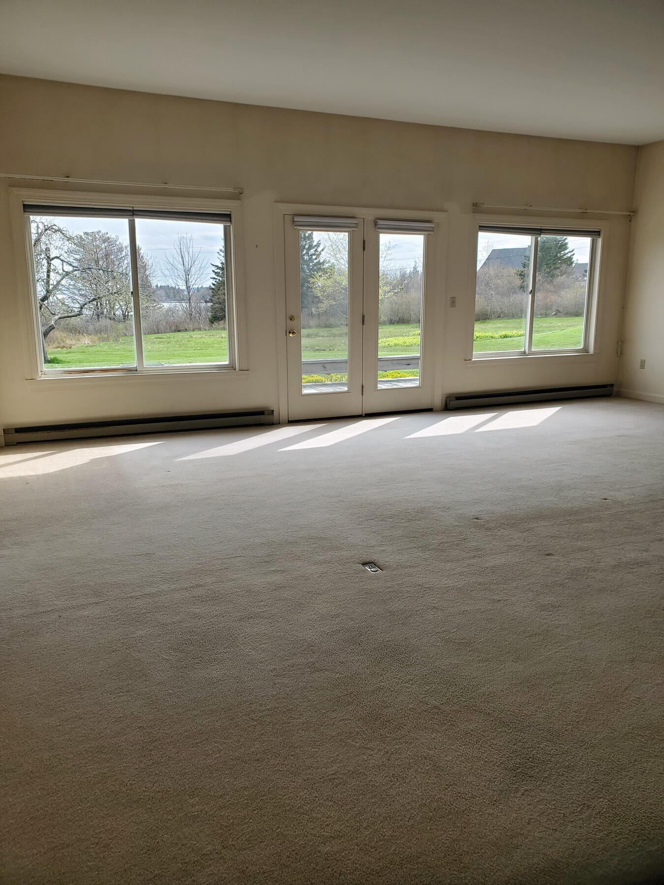 13 Cobb Road St. George, ME 04860 - Photo 15 of 19 Great Room