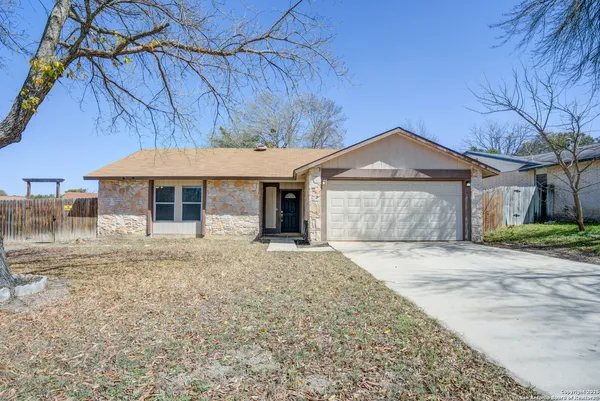 $1,600 | 13926 Anchorage Hill Drive, San Antonio, TX 78217