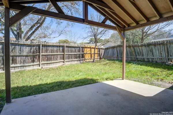 $1,600 | 13926 Anchorage Hill Drive, San Antonio, TX 78217