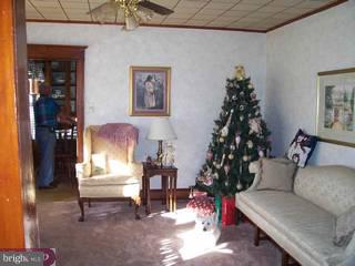 17 West Taunton Road Berlin, NJ 08009 - Photo 4 of 6 Gallery Image 4