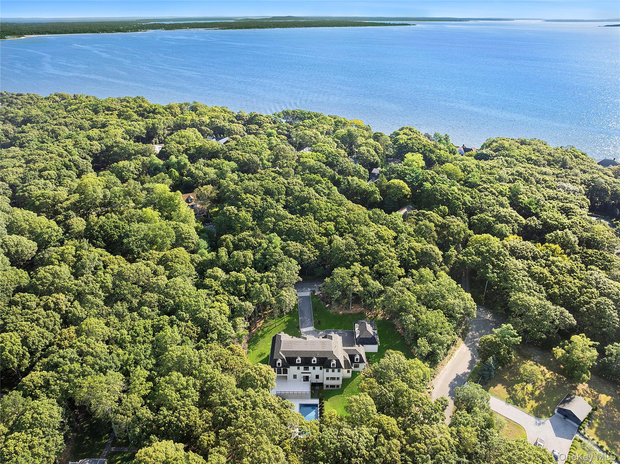 3360 Wunneweta Road Cutchogue, NY 11935 - Photo 30 of 32