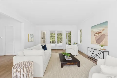 $5,755,000 | 3360 Wunneweta Road, Cutchogue, NY 11935