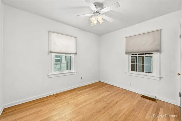 $250,000 | 1034 West New York Street, Aurora, IL 60506