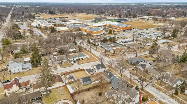 $250,000 | 1034 West New York Street, Aurora, IL 60506