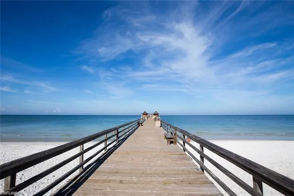$10,000 | 290 4th Street South, Unit 202, Naples, FL 34102
