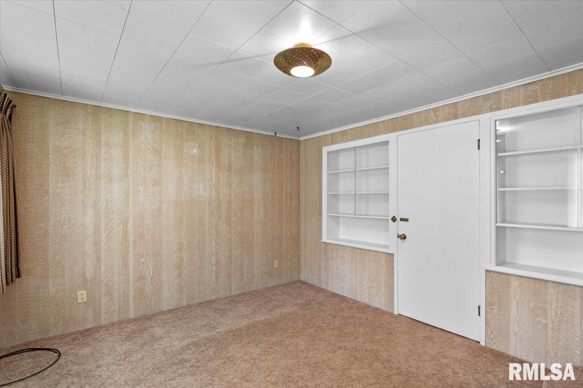1939 Dial Court Springfield, IL 62704 - Photo 9 of 37
