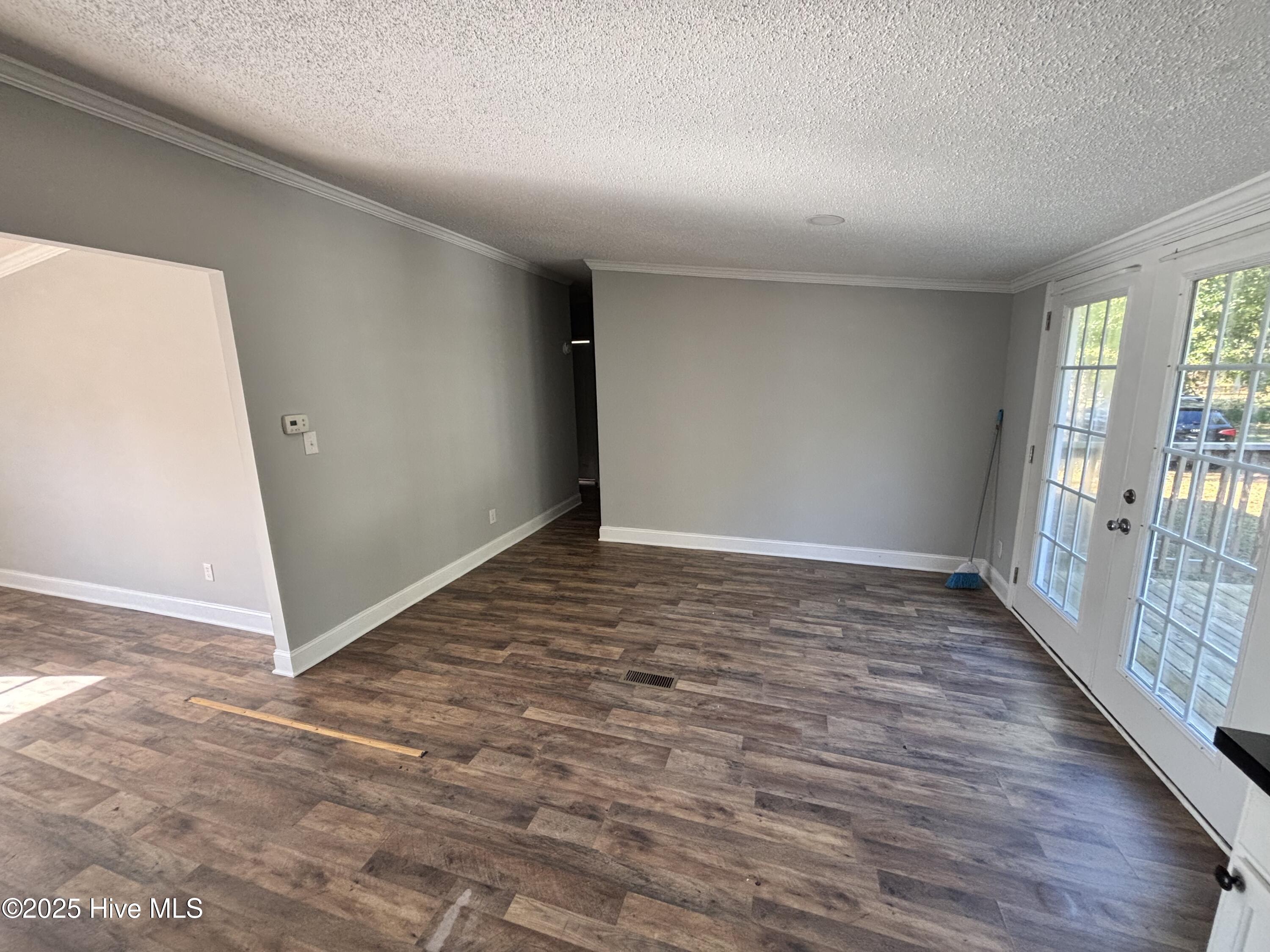 367 Hood Lane Clinton, NC 28328 - Photo 12 of 21 IMG_5760