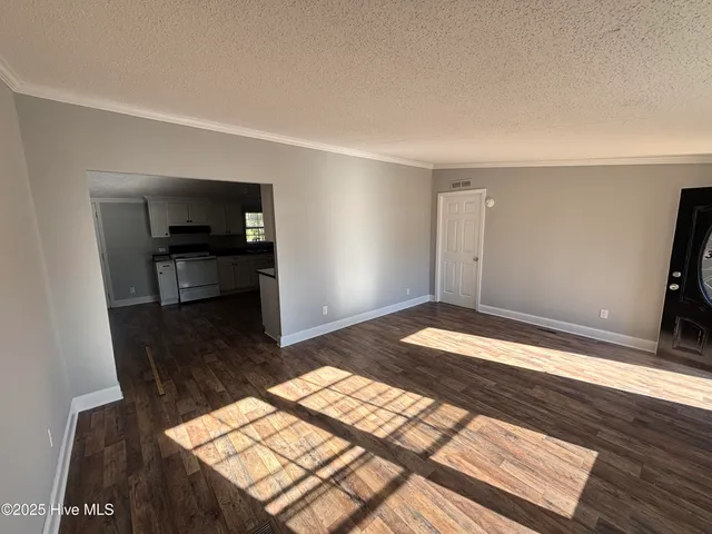 $150,000 | 367 Hood Lane, Clinton, NC 28328