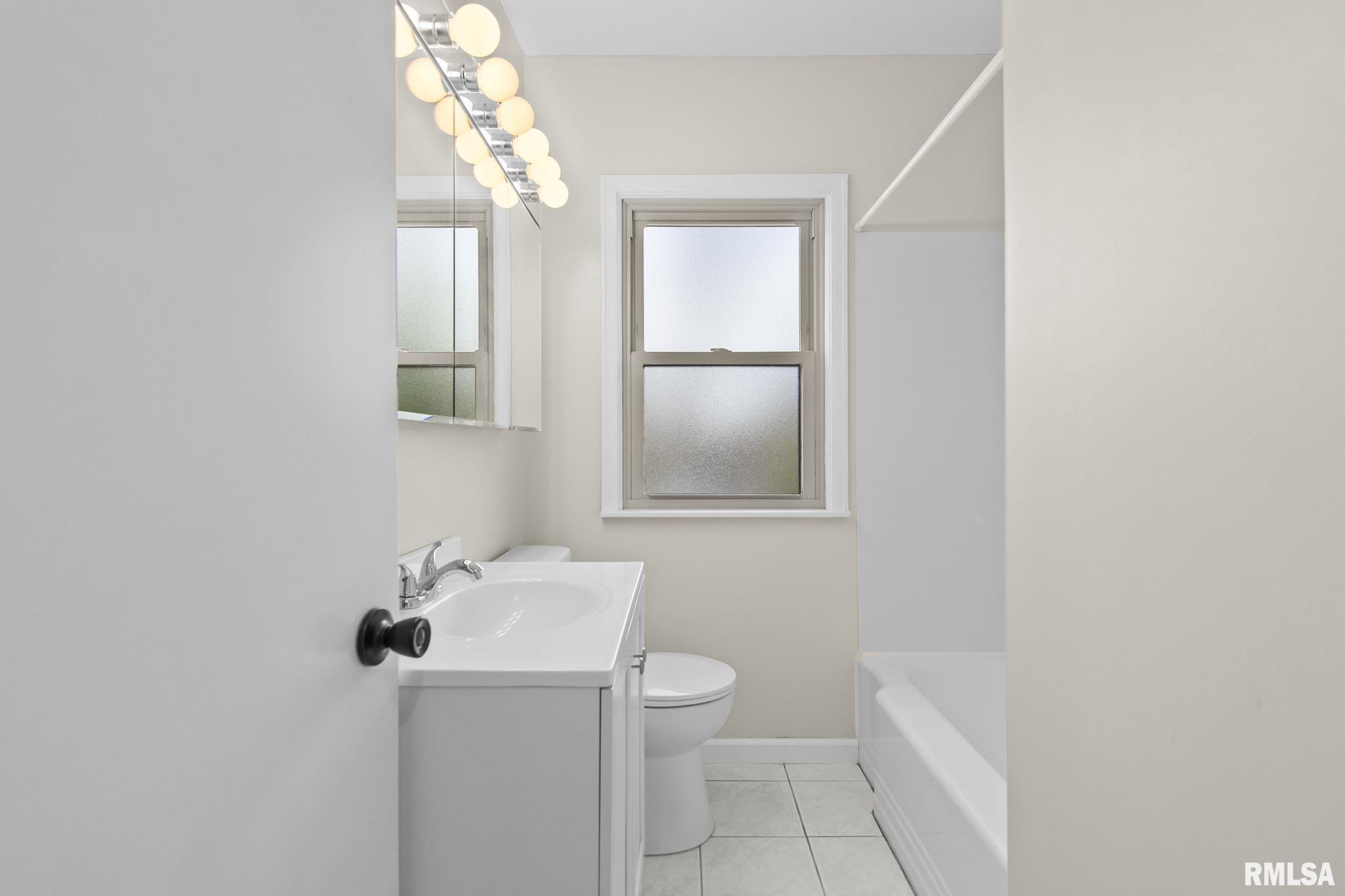 820 West Lake Shore Drive Springfield, IL 62712 - Photo 25 of 64