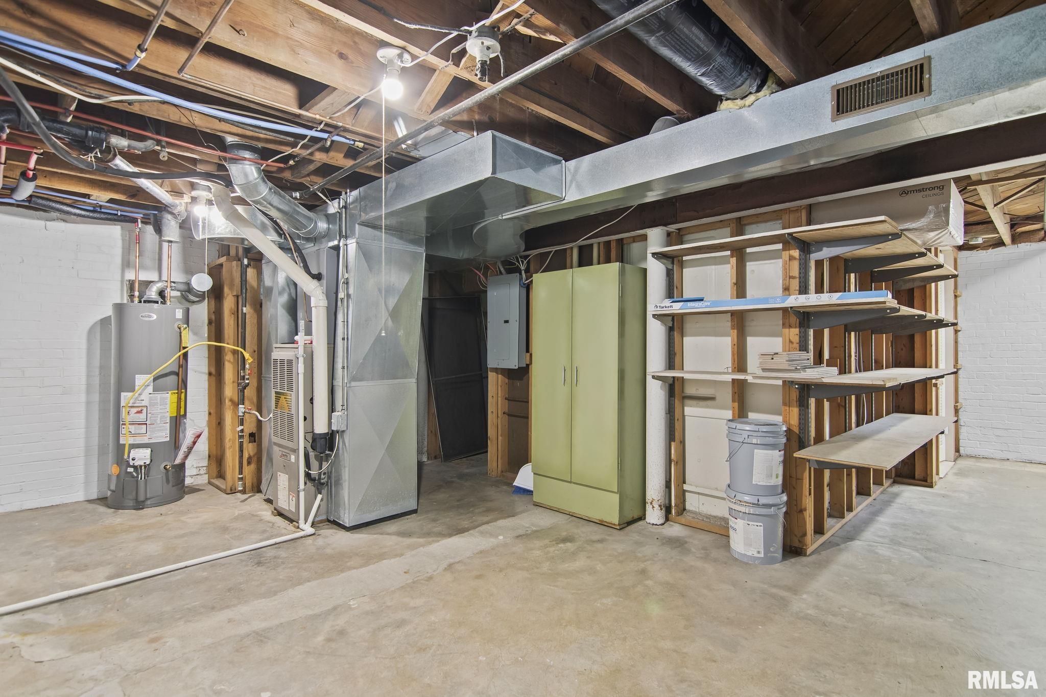 820 West Lake Shore Drive Springfield, IL 62712 - Photo 43 of 64