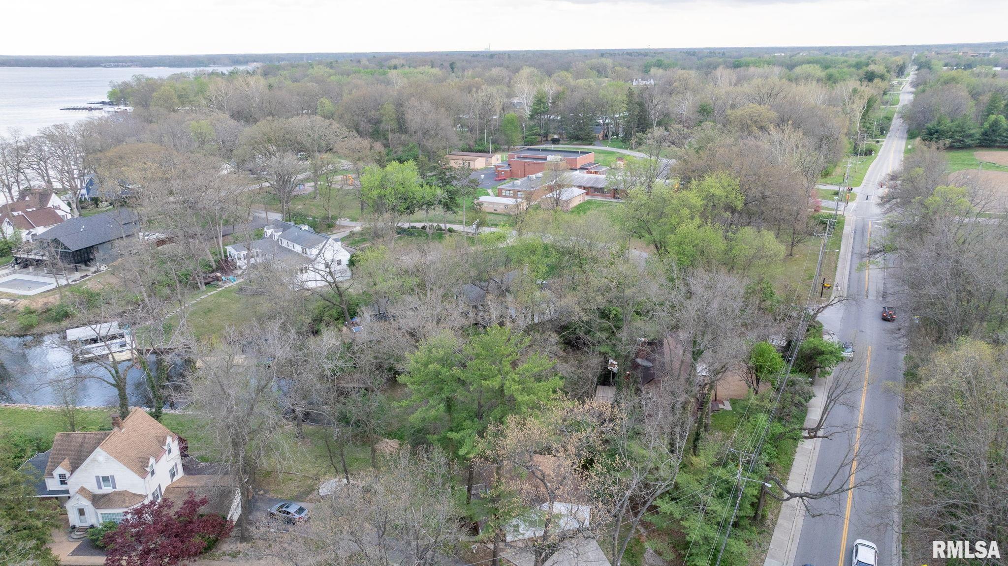 820 West Lake Shore Drive Springfield, IL 62712 - Photo 54 of 64