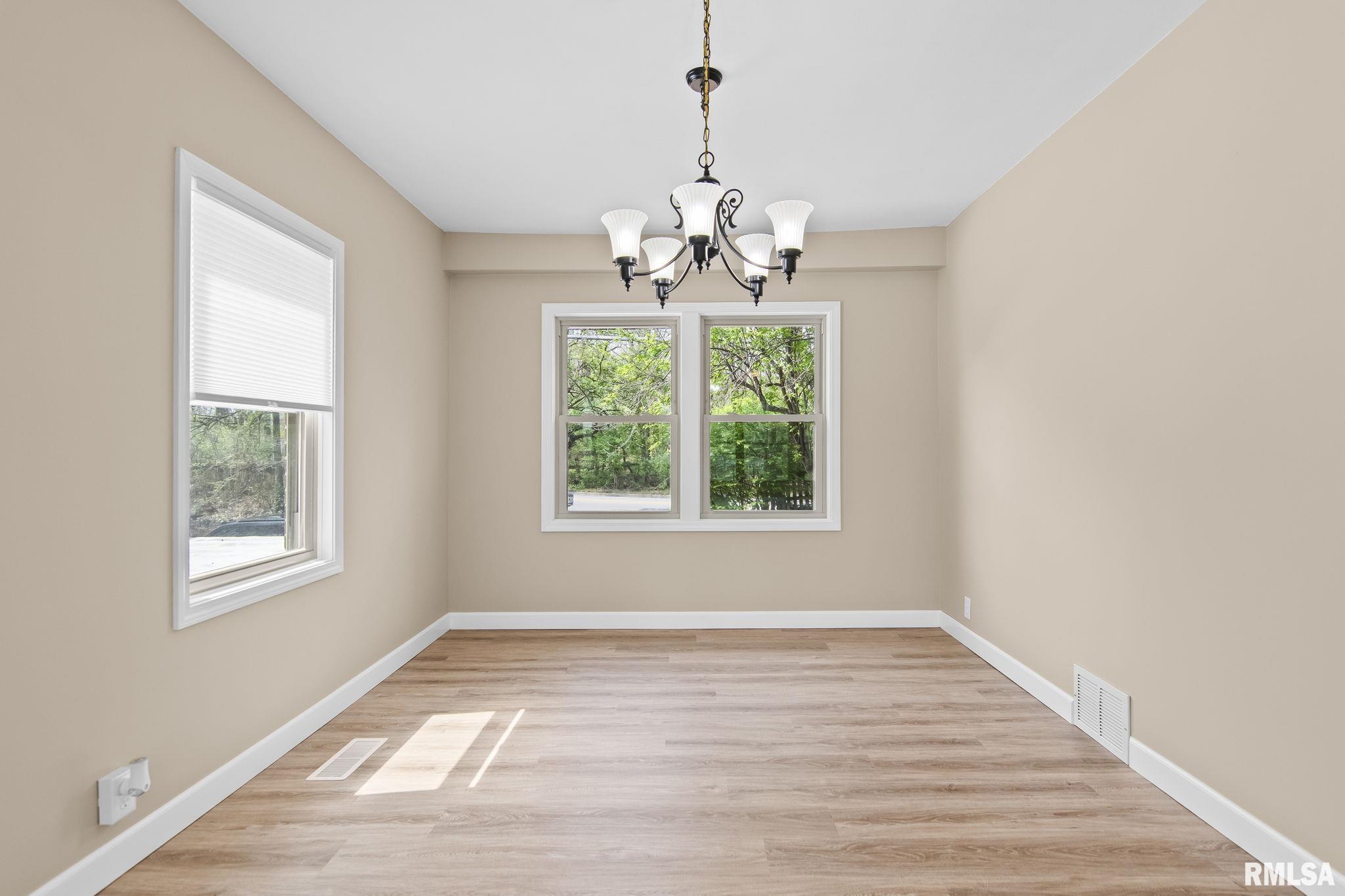 820 West Lake Shore Drive Springfield, IL 62712 - Photo 8 of 64