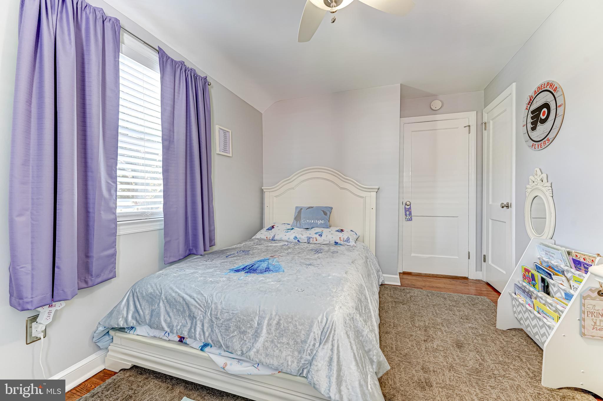 566 Scenic Road Springfield, PA 19064 - Photo 21 of 39 Bedrom 2