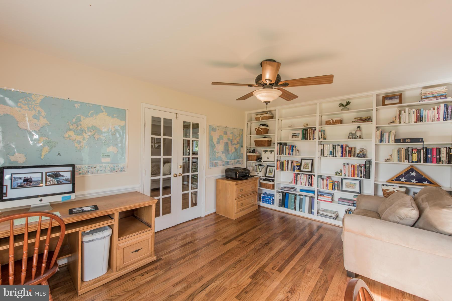 4225 Linthicum Road Dayton, MD 21036 - Photo 13 of 30 Den