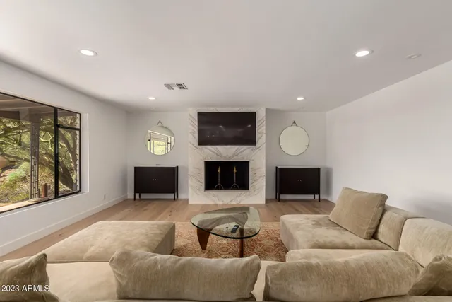 $20,000 | 5222 North Saddle Rock Drive, Phoenix, AZ 85018