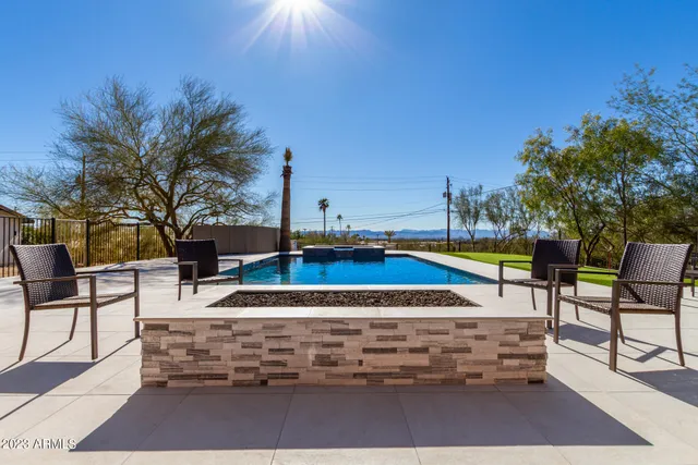 $20,000 | 5222 North Saddle Rock Drive, Phoenix, AZ 85018