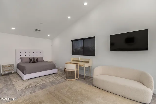 $20,000 | 5222 North Saddle Rock Drive, Phoenix, AZ 85018