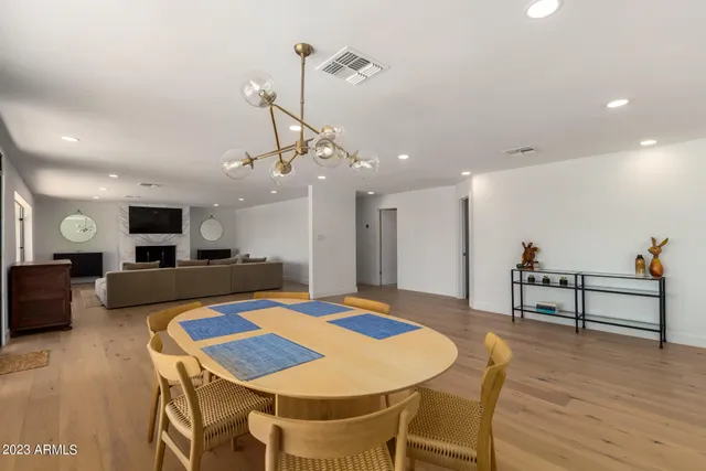 $20,000 | 5222 North Saddle Rock Drive, Phoenix, AZ 85018